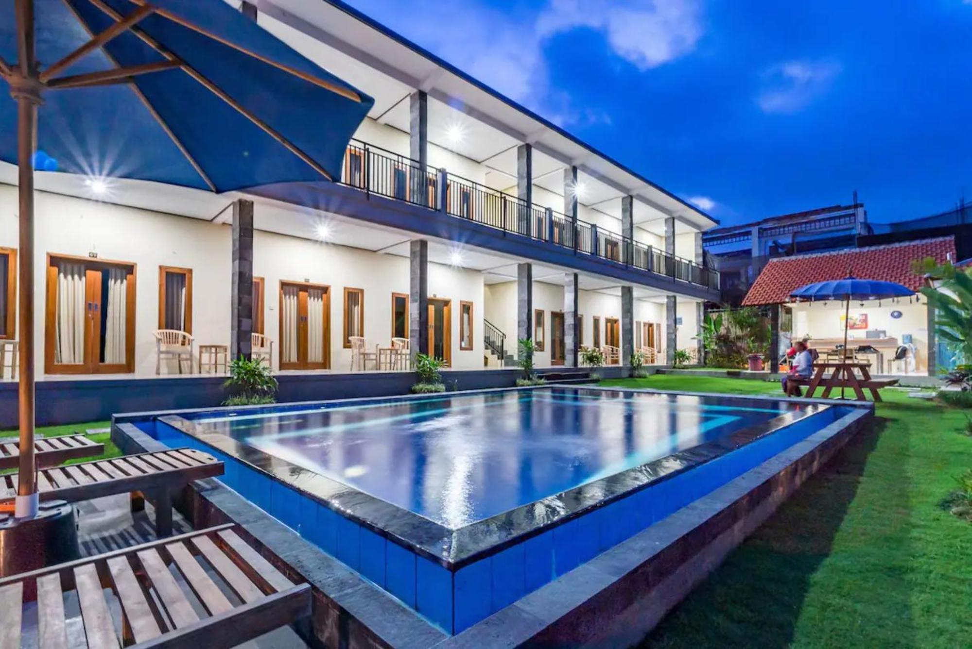 Pondok Lulik Homestay Canggu Ngoại thất bức ảnh