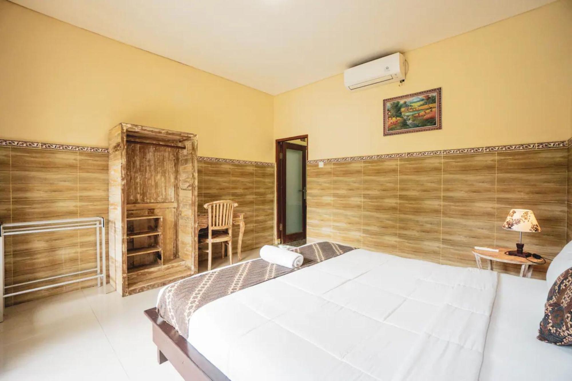 Pondok Lulik Homestay Canggu Ngoại thất bức ảnh