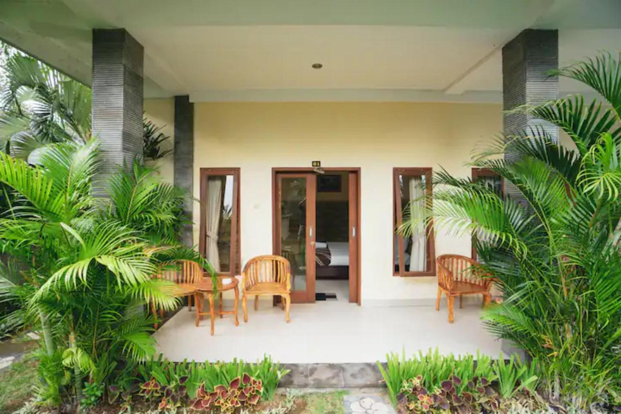 Pondok Lulik Homestay Canggu Ngoại thất bức ảnh